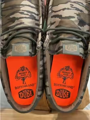 HEYDUDE Mossy Oak Bottomland #heydude #mossyoak #bottomland 
