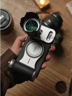#iPhonePhotographyDocan replace cameras?#telesin #iphone18promax #telesingrip #ContentCreator 