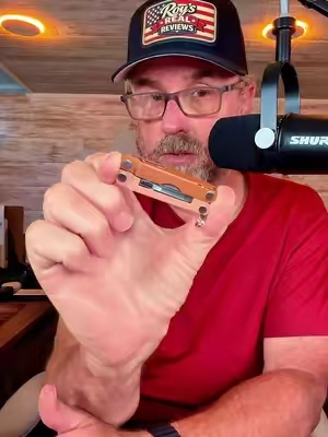 Leatherman Micra 10-in-1 Keychain Multi-Tool #multitool #Leatherman #edcmultitool #RoysRealReviews 