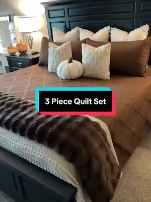 I think brown is my new fav color for fall 🍁🍂🍃  #quilt #bedding #affordablebedding #bougieonbudget #beddingset 