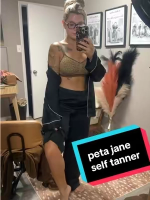 @Peta Jane Beauty the only tanning kit you need!!! #selftan #selftanning #petajane #tanningroutine #petajanebeauty 