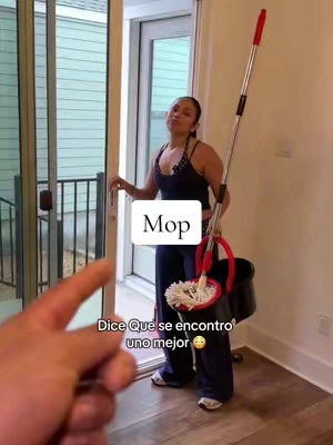 Creo que esta vez tiene la razón 😢 #mop #clean #limpiar #limpieza #trapear 