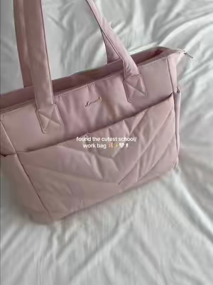 the cutest tote bag ever 🩰🕯️🥹 #collegebag #schoolbag #backtoschool #TikTokshopbacktoschool #pink 