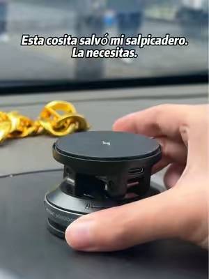 Tu móvil se carga solo. Sin cables. En el salpicadero. 📱⚡
 Cargador Lamicall 15W MagSafe USB-C para coche.
 Ventosa de vacío + soporte magnético. Doble puerto.
 Carga inalámbrica rápida. Compatible con iPhone 17 Pro Max, 16, 15, 14.
 Se pega a cualquier superficie lisa. Sin cables. Sin caídas.
 Enlace en la bio 🧲#TikTokShopStockUp#CargadorCoche#CargaInalámbrica #CargaRápida #AccesoriosCoche