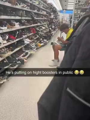 I had to call him out 😭😭