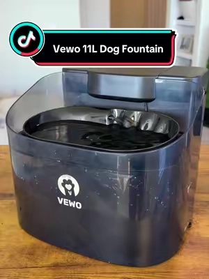 Treat your dog to the fountain they deserve 🐕 #dogwaterfountain #dogfountain #dogparents #dogwaterbowl #dogessentials 