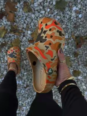 @Crocs #crocs #crocsshoes #camo #TikTokShopBlackFriday #tiktokshopcybermonday 